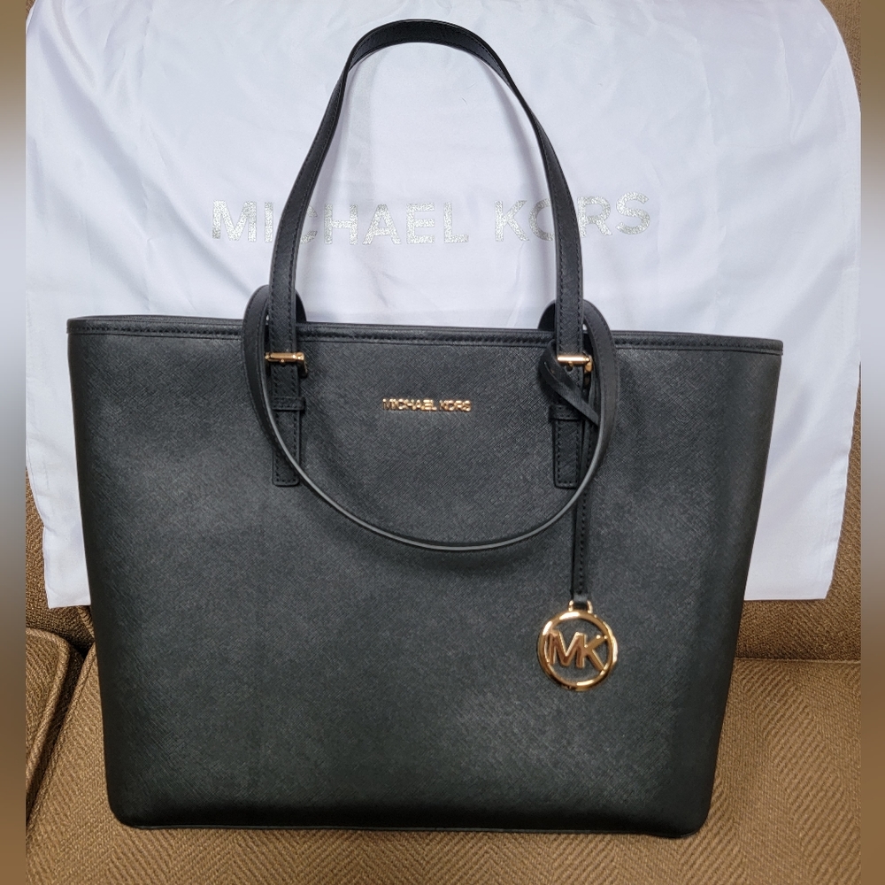 Black Michael Kors shoulder bag and Wristlet